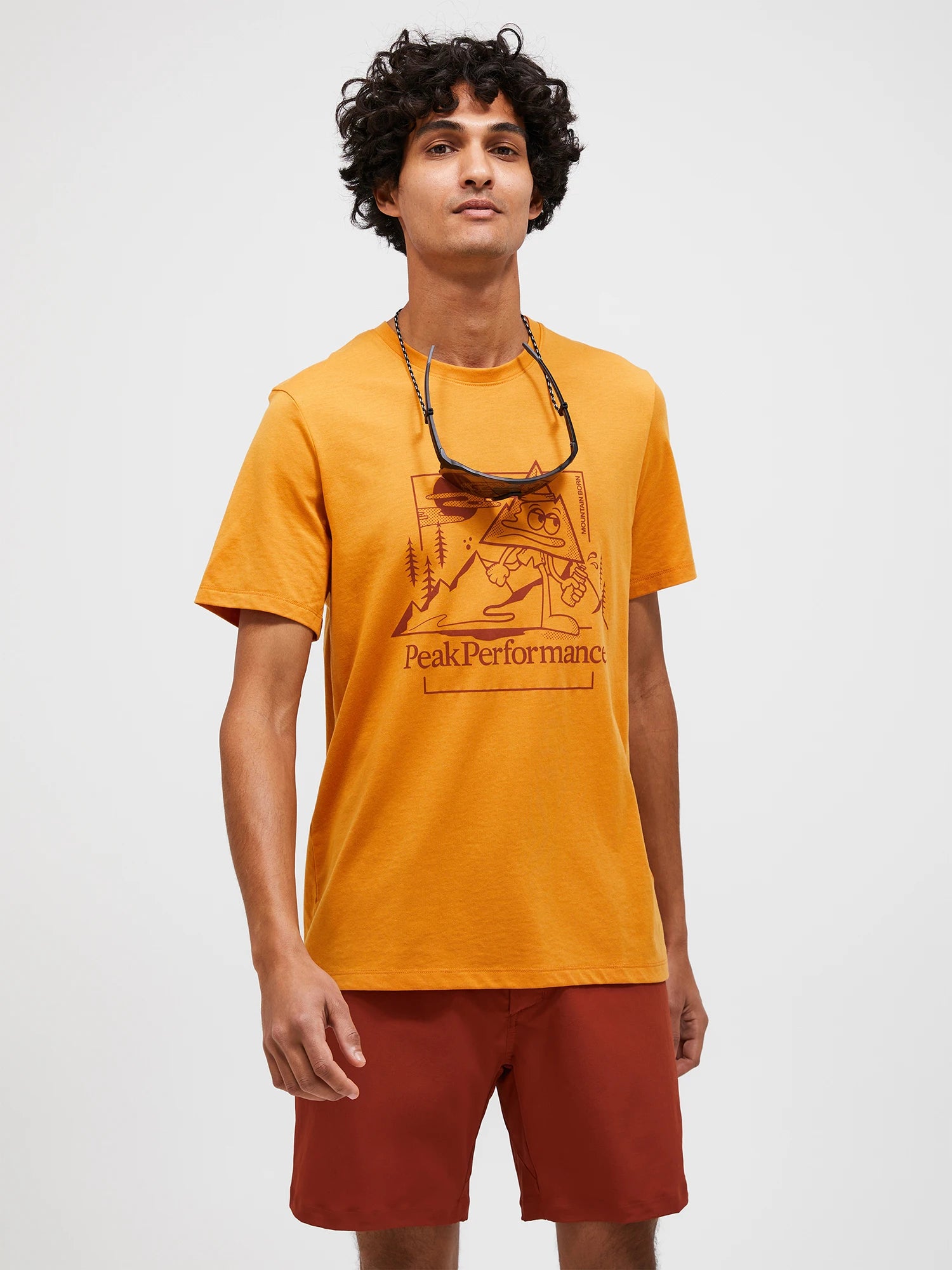 Explore Graphic Tee Man