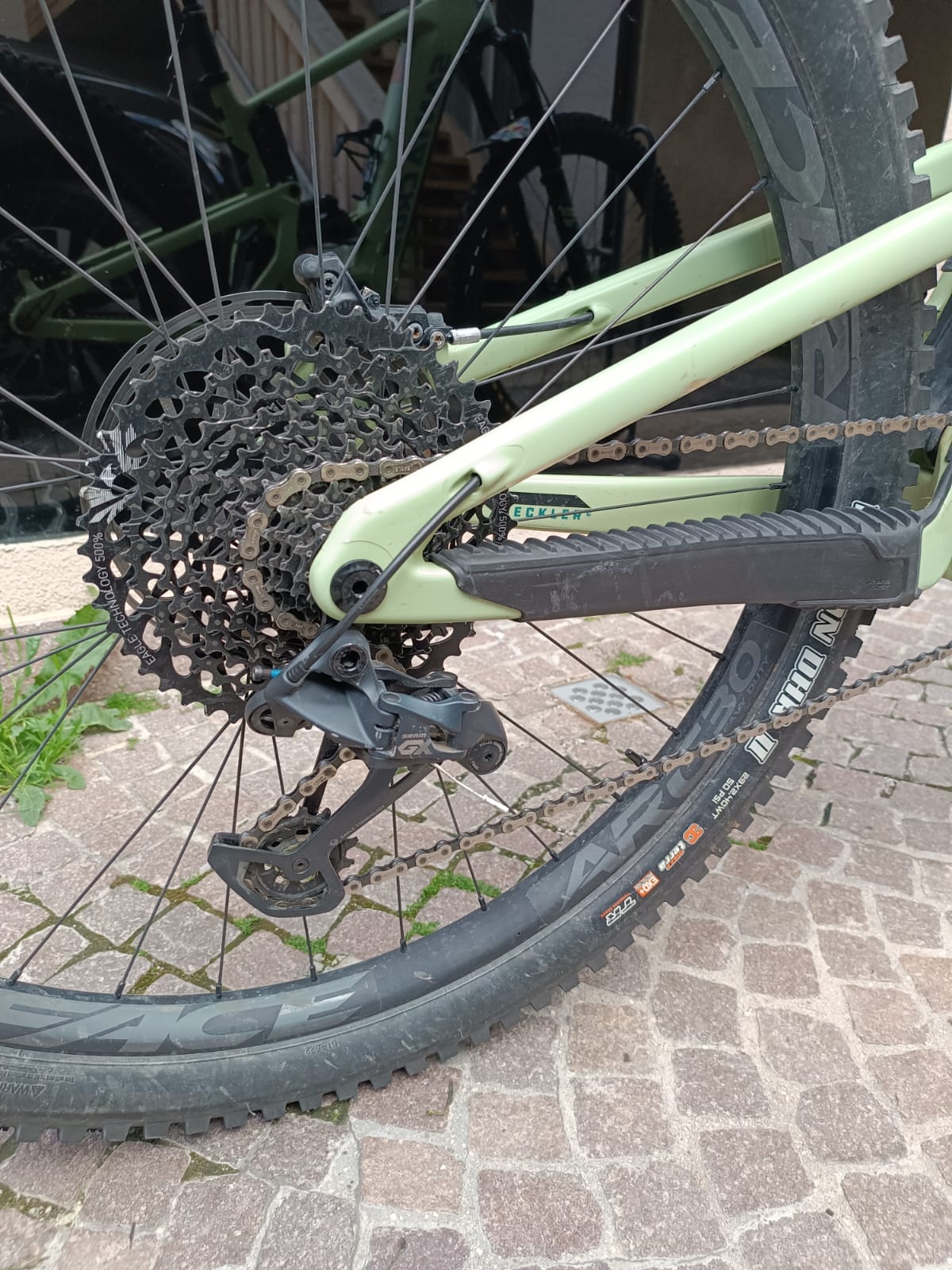 Heckler S /Carbon C /29"