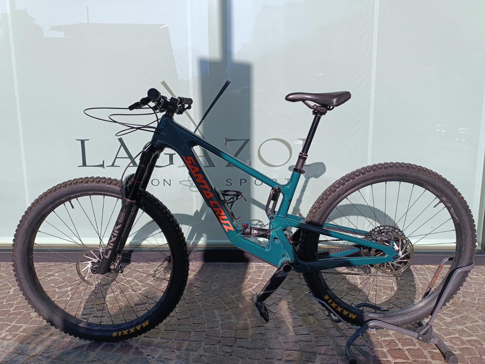 Hightower 3 R/Carbon C/29"
