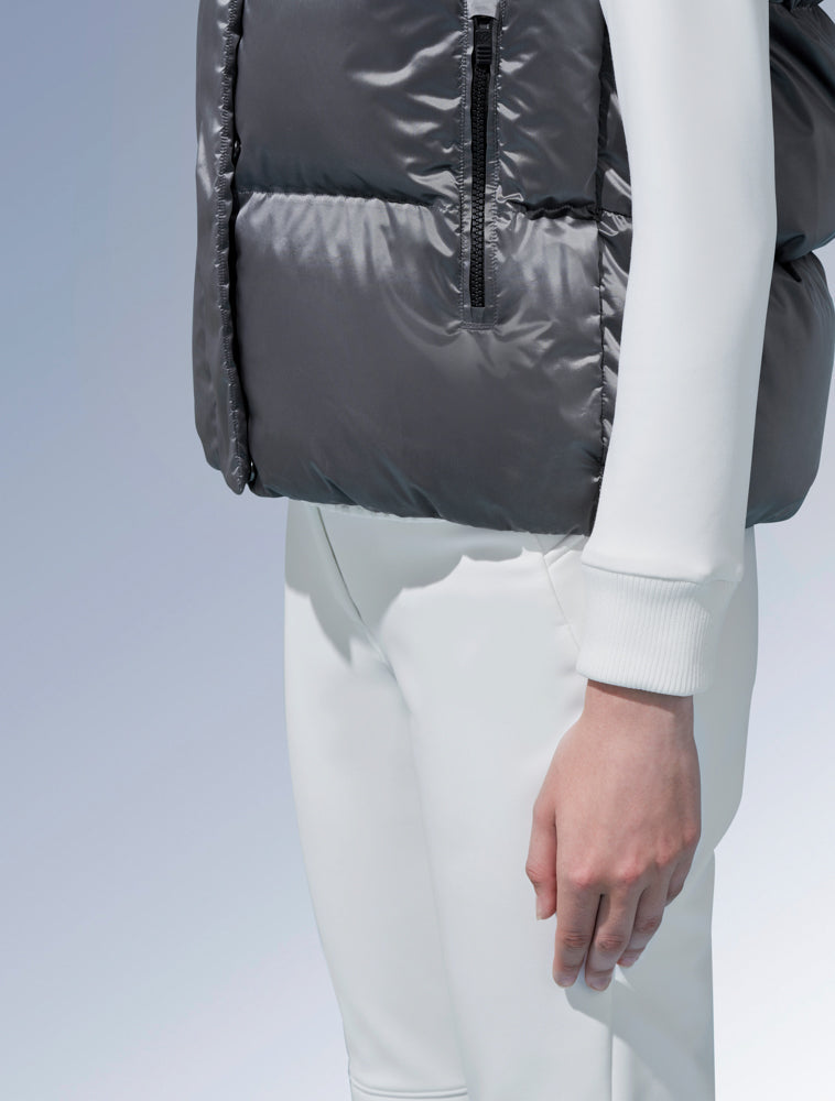 Paula Sleeveless Jacket Women | BOTËGHES LAGAZOI