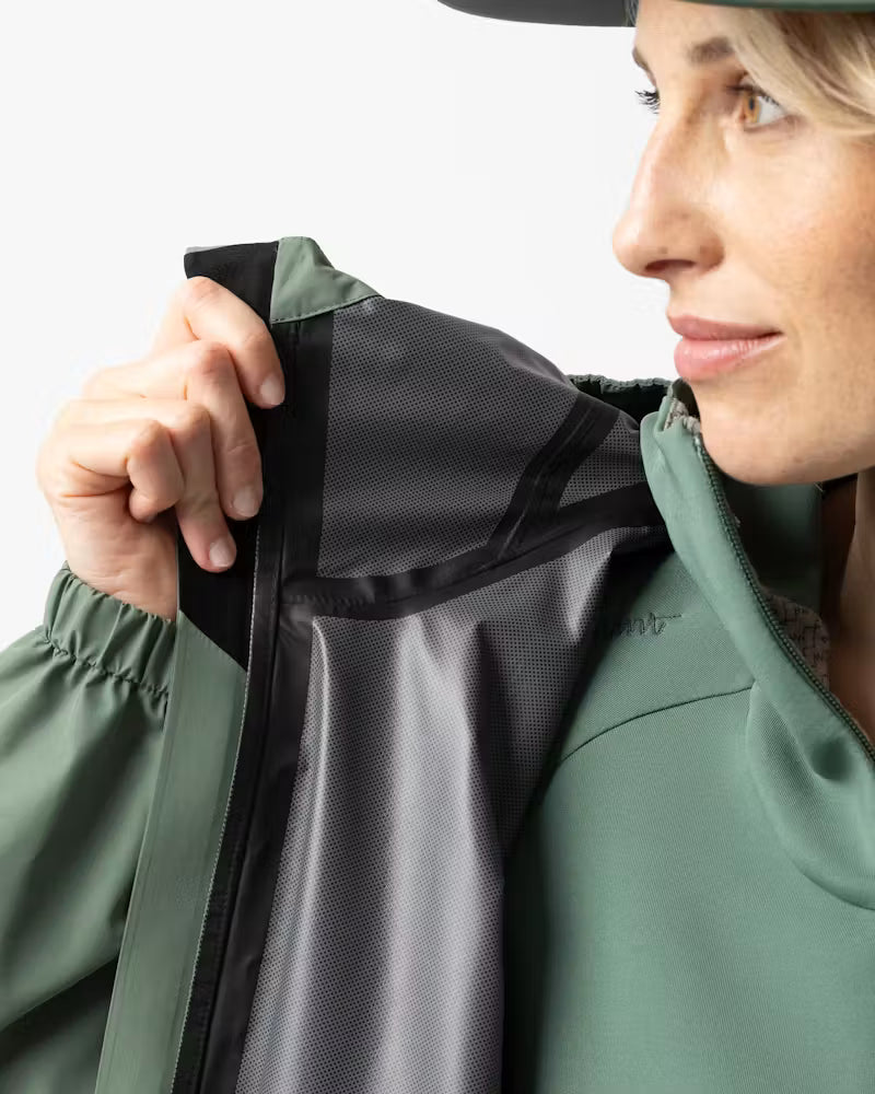 Emma 2.5L Waterproof Poncho Wmn